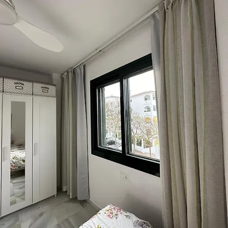 Penthouse Arroyo De La Miel Centro * Benalmadena