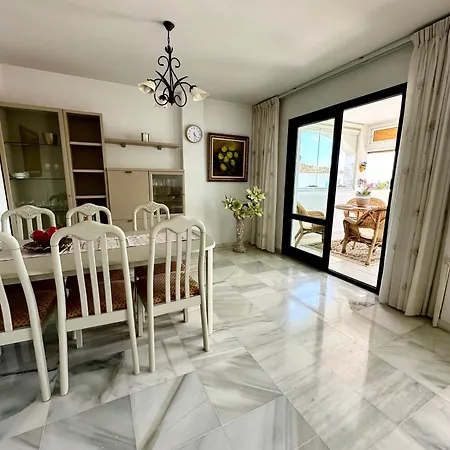 Penthouse Arroyo De La Miel Centro * Benalmadena