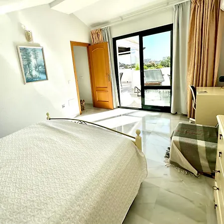 Apartment Penthouse Arroyo De La Miel Centro Benalmadena